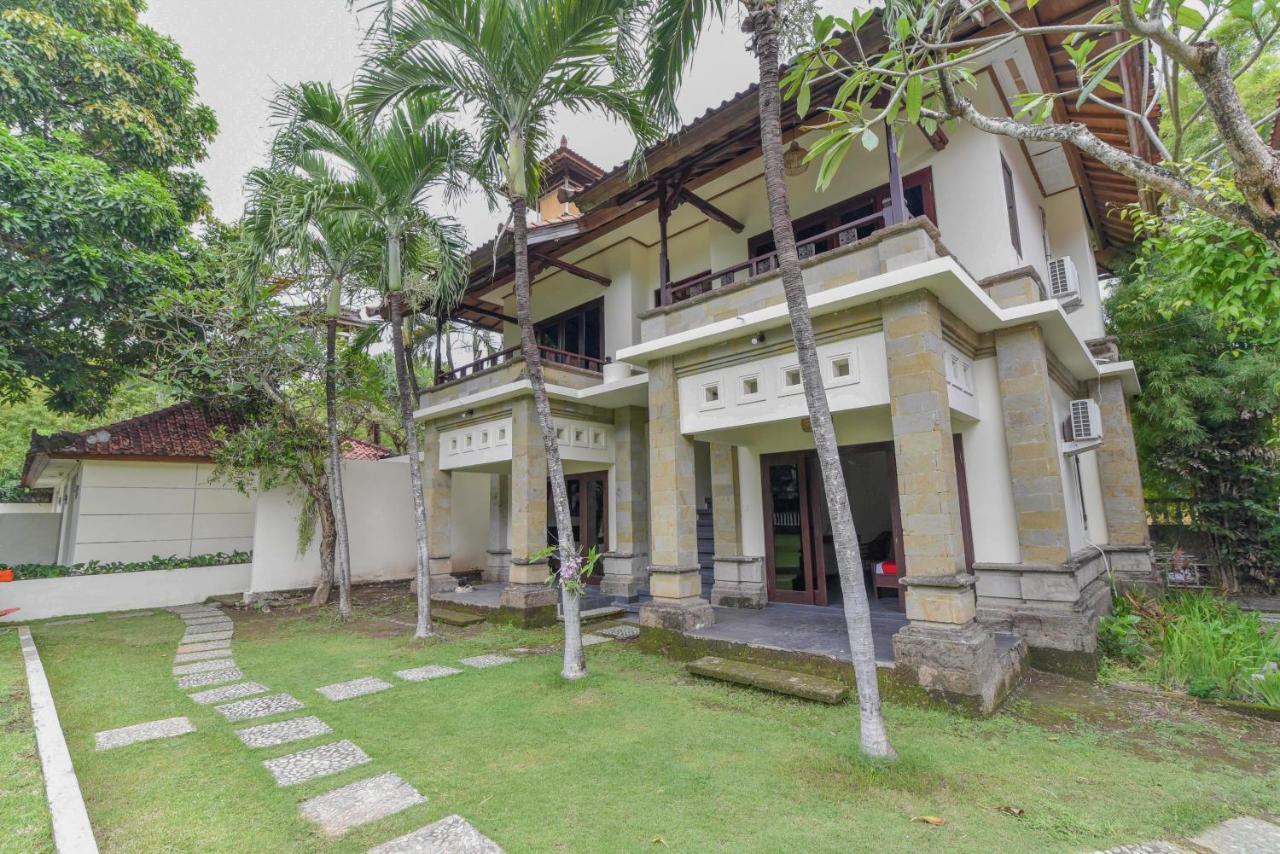 Reddoorz Plus Near Seminyak Square Dempassar Exterior foto